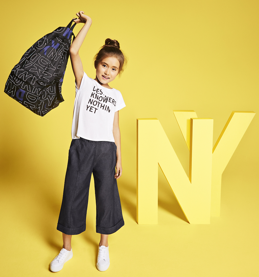 DKNY SS18 lookbook de moda infantil, campaña de verano